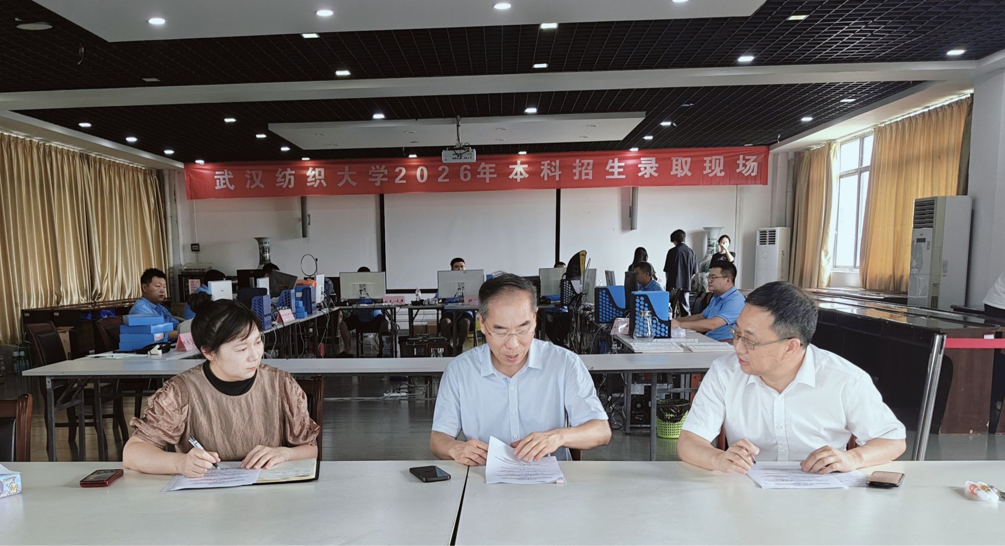 江夏一中师生来校研学交流